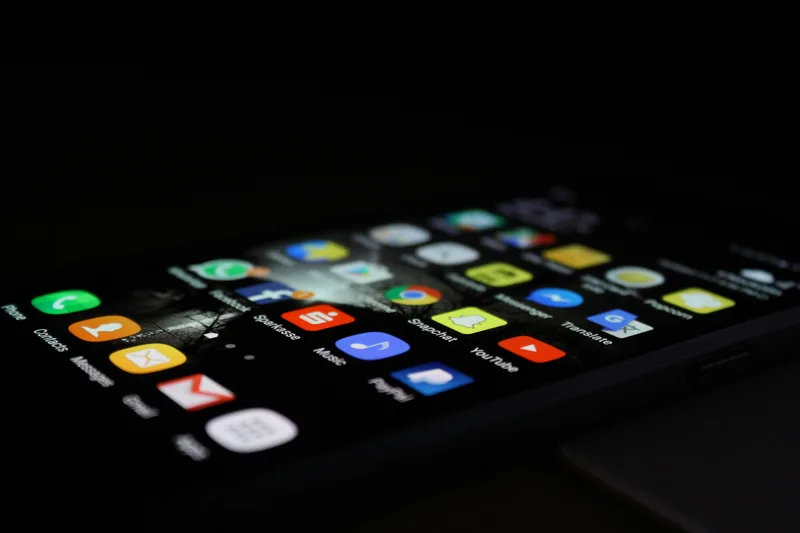 Android-telefoon met apps op het startscherm